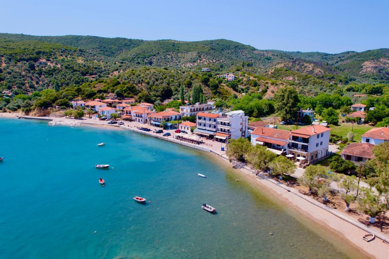Archontiko Seaside Hotel ปลาตานิอาส ภายนอก รูปภาพ
