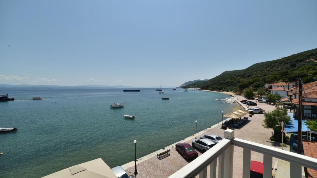 Archontiko Seaside Hotel ปลาตานิอาส ภายนอก รูปภาพ
