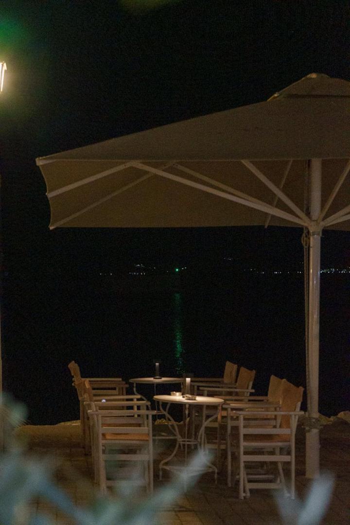 Archontiko Seaside Hotel ปลาตานิอาส ภายนอก รูปภาพ